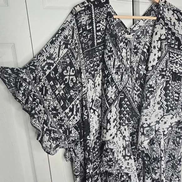 Urban Outfitters Ecote Crinkle Lightweight Kimono Printed Open Front Black OS - Picture 2 of 8